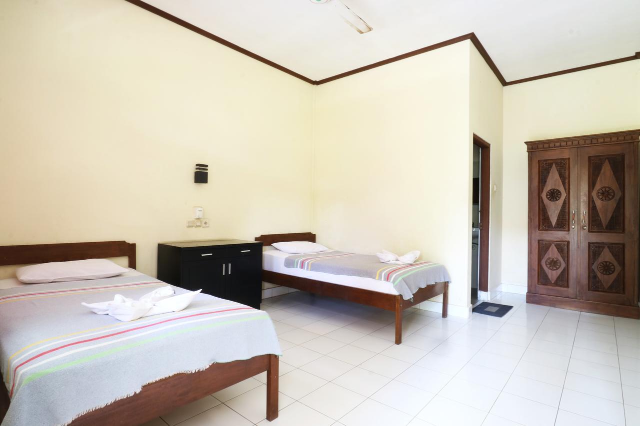 Mekar Jaya Bungalows 꾸따 외부 사진