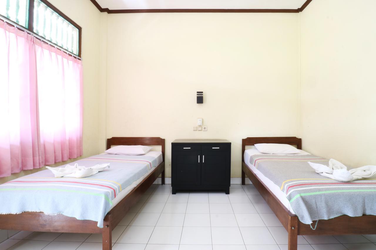 Mekar Jaya Bungalows 꾸따 외부 사진